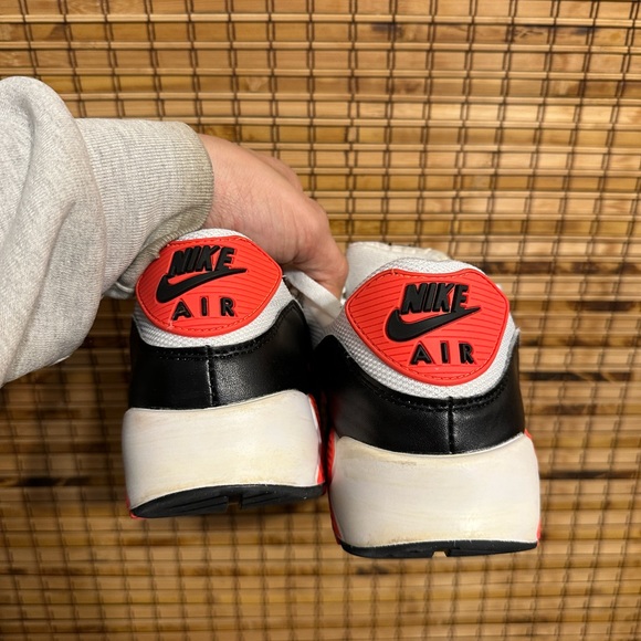 Air Max 90s - Picture 4 of 5